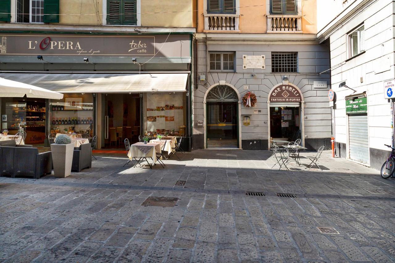 A Pochi Passi Da Piazza De Ferrari By Wonderful Italy *
